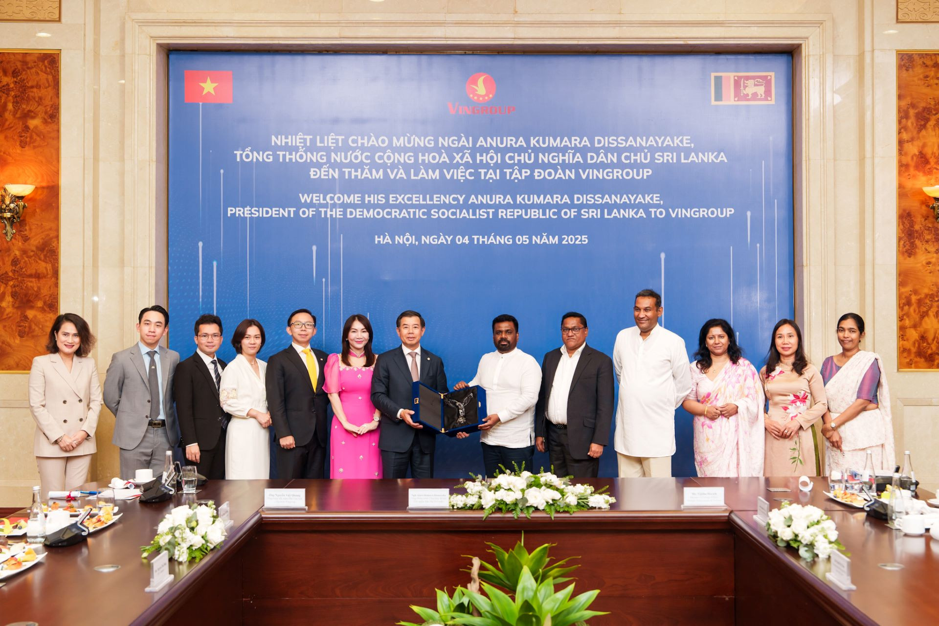 vingroup A2.jpg