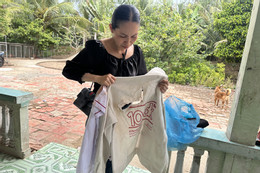 Vụ nữ sinh tử vong ở Vĩnh Long: Người mẹ nói về buổi làm việc mới nhất với CQĐT
