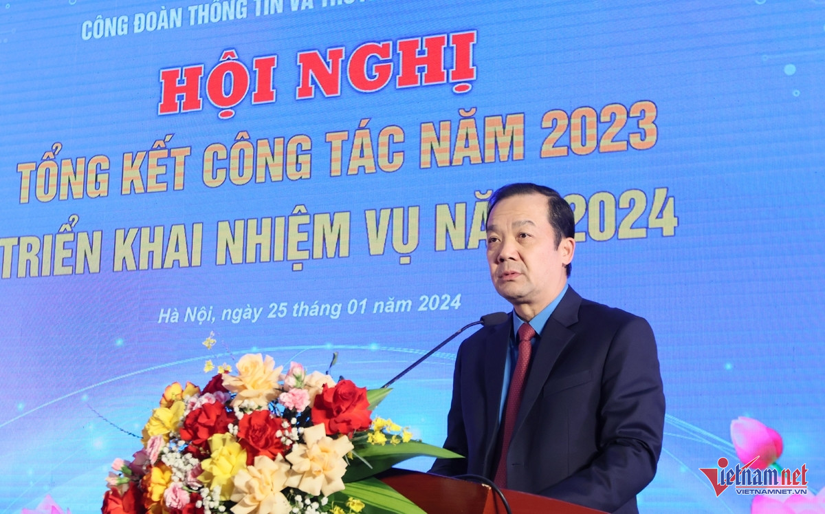 W-thu truong pham duc long 1 1 1389.jpg
