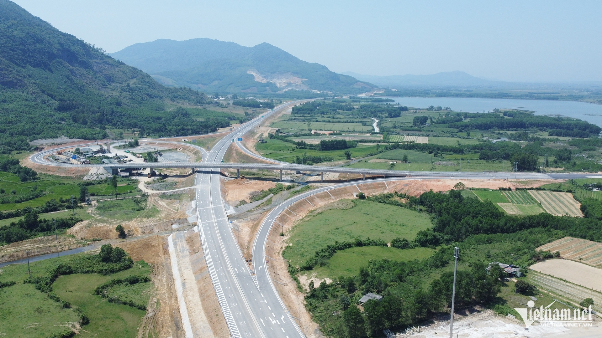 W-Vũng Áng bùng1.jpg