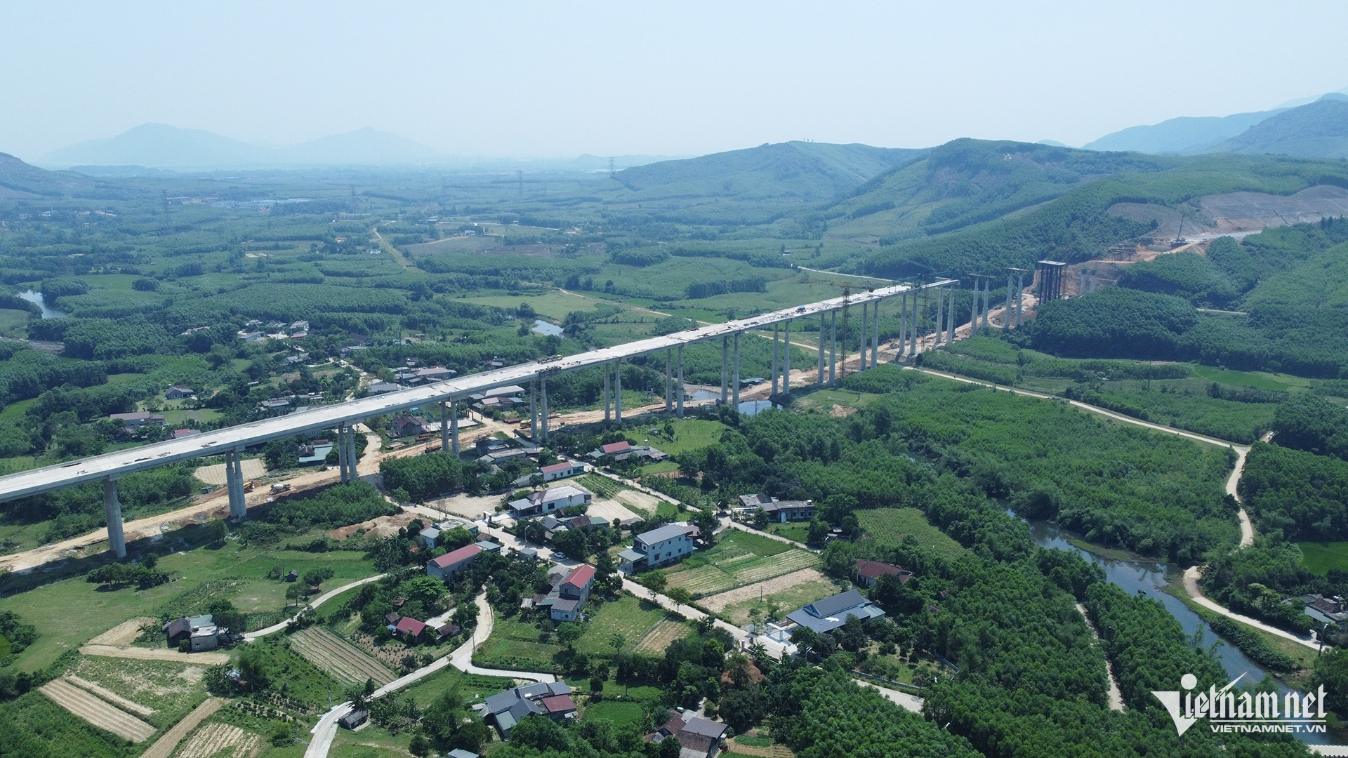 W-Vũng Áng bùng2.jpg