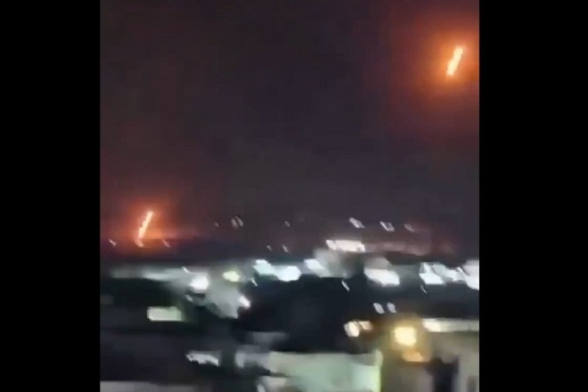 Ấn Độ tấn công tên lửa vào Pakistan giữa lúc căng thẳng leo thang