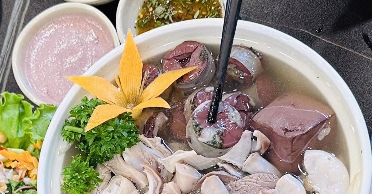 Ba không khi ăn lòng lợn
