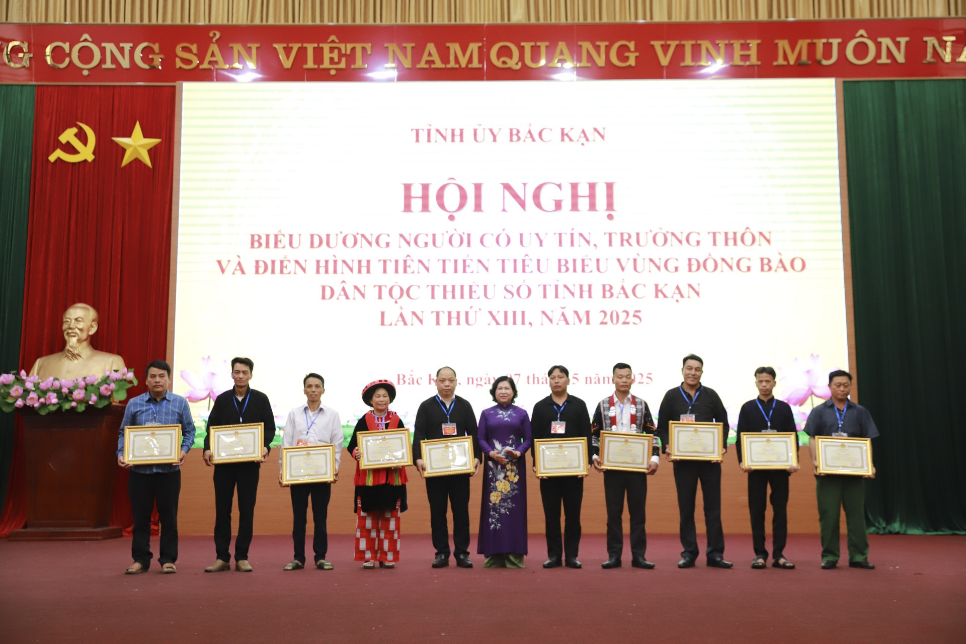 Bắc Kạn biểu dương 60 người có uy tín vùng đồng bào dân tộc thiểu số