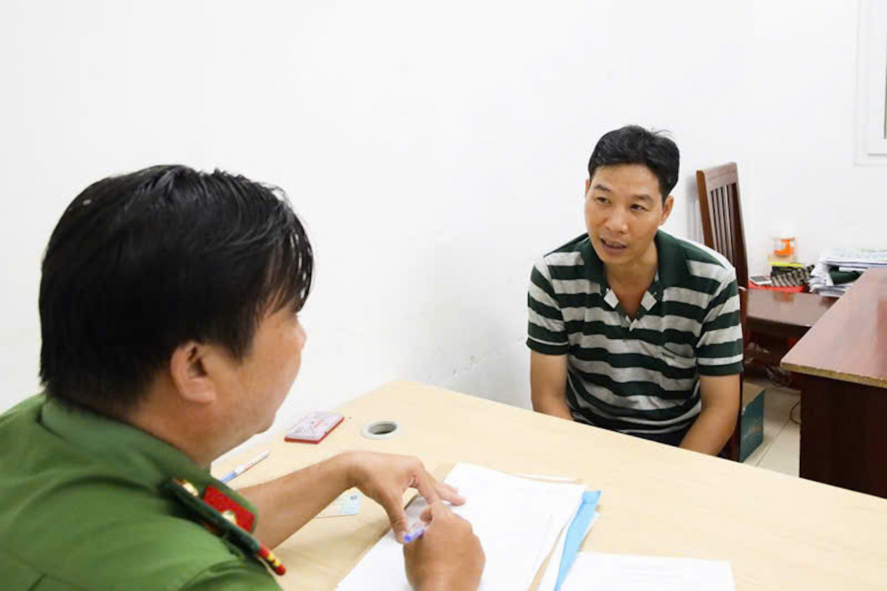 dap pha xe 30112.jpg