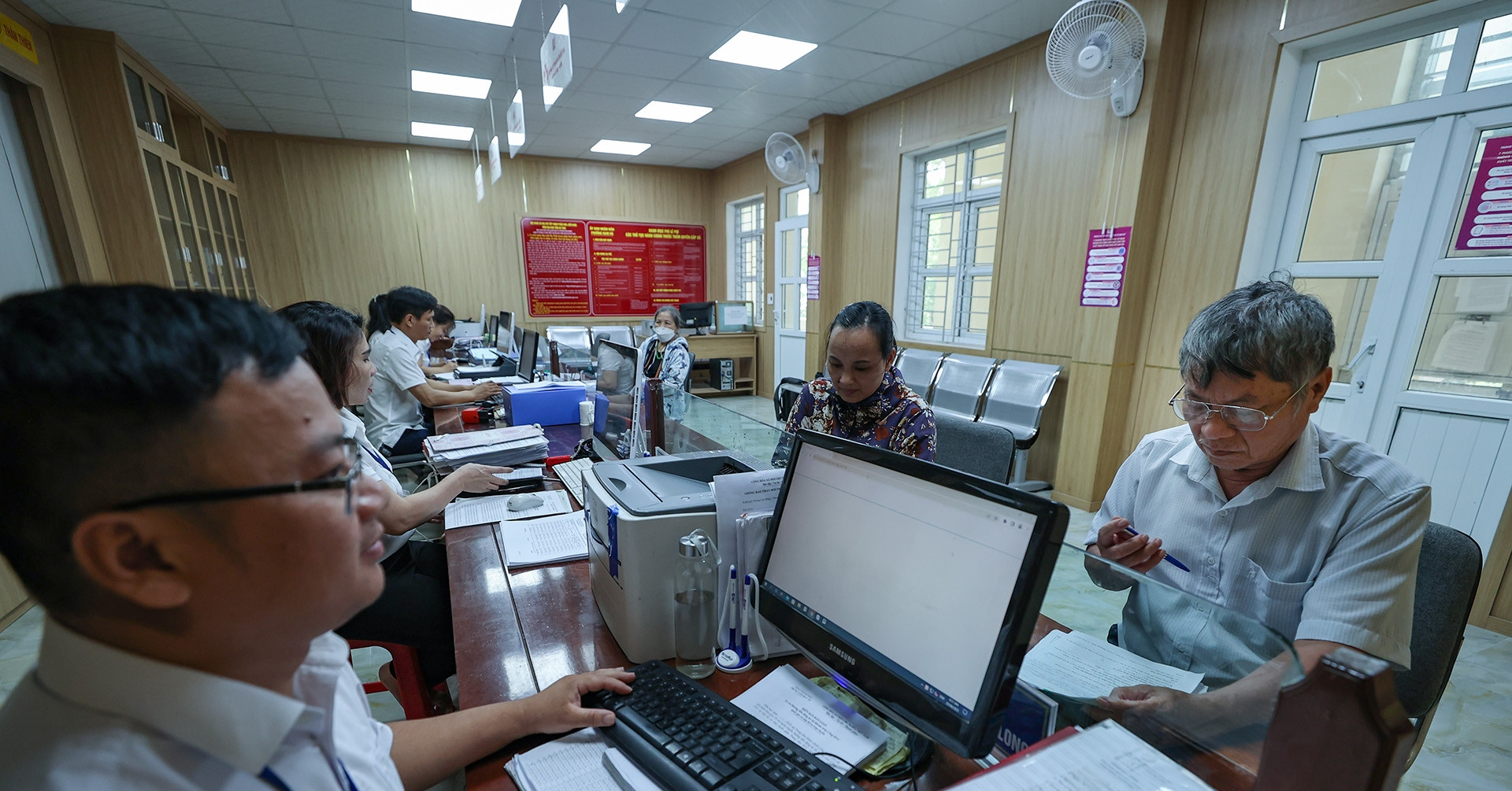 Đề xuất không tuyển dụng cán bộ, công chức cấp ...