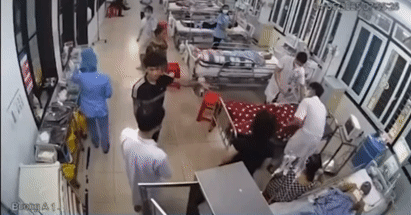 Điều dưỡng BVĐK tỉnh Nam Định bị người nhà bệnh nhân đấm do mâu thuẫn từ trước