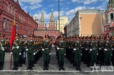 Đoàn quân đội Việt Nam tổng duyệt trên Quảng trường Đỏ trước Lễ duyệt binh