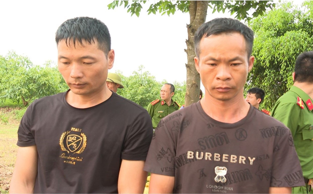 Doi truong trom mo.jpg