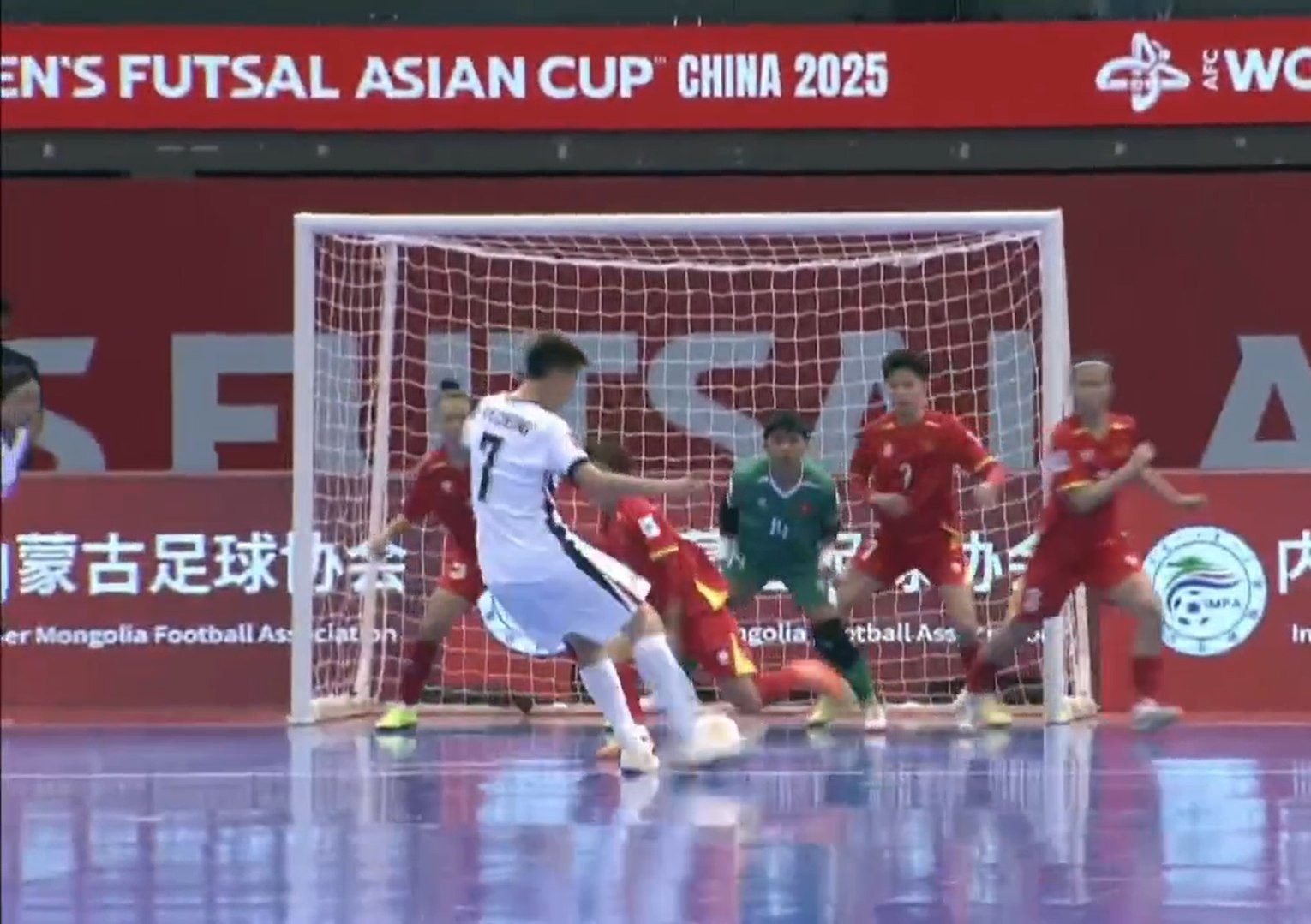 futsal nu viet nam 2.jpg