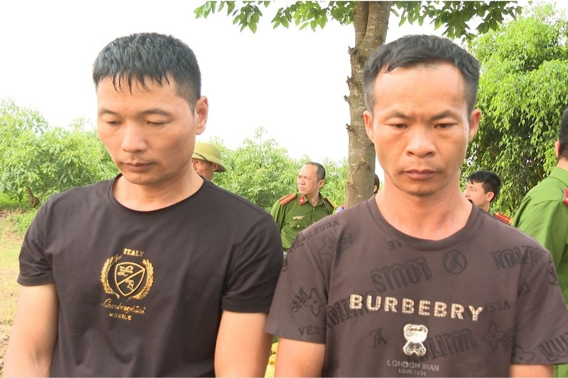 Hai đối tượng người Trung Quốc khai gì khi dò tìm cổ vật ở lăng mộ vua Lê