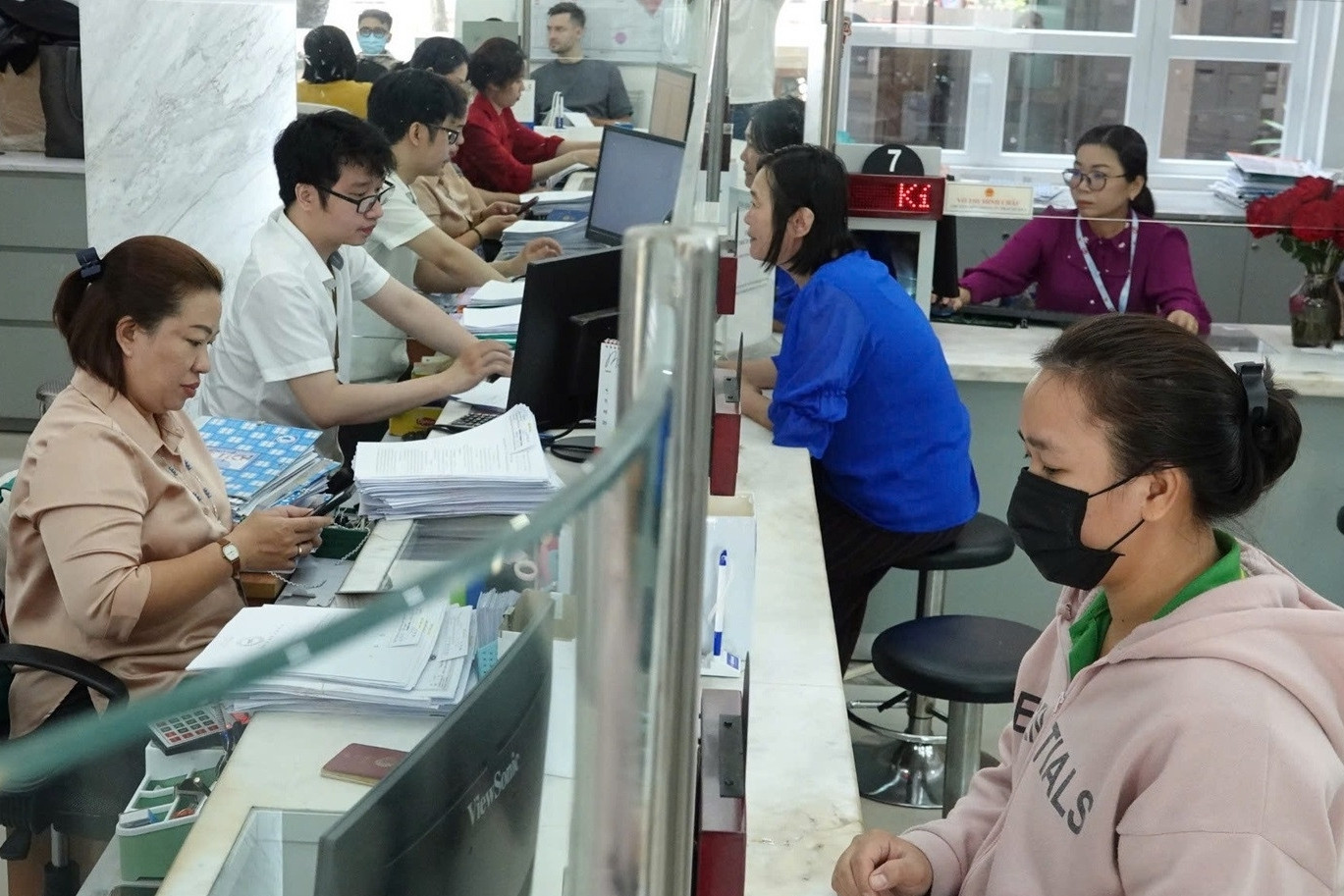 Nghỉ hưu trước tuổi theo Nghị định 178: Trường hợp nào được hưởng thêm trợ cấp?