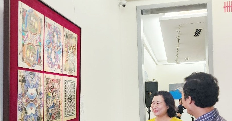 Bí Mật Thành Công Của Nghệ Sĩ: Nắm Bắt Di Sản Văn Hóa Việt Nam