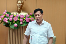 Sau loạt vụ thuốc, thực phẩm giả, Thứ trưởng Y tế yêu cầu tăng kiểm tra đột xuất