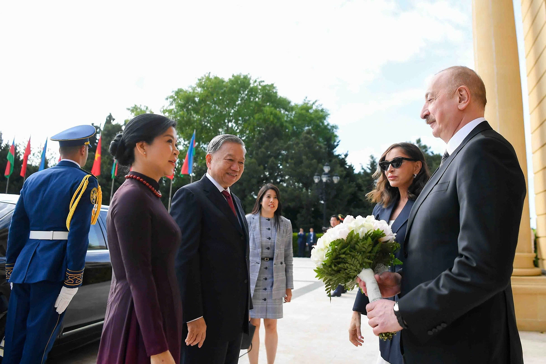 Tổng thống Azerbaijan và Phu nhân đón Tổng Bí thư Tô Lâm và Phu nhân