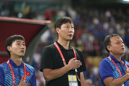 Tuyển Việt Nam: HLV Kim Sang Sik cần làm gì để thắng Malaysia?