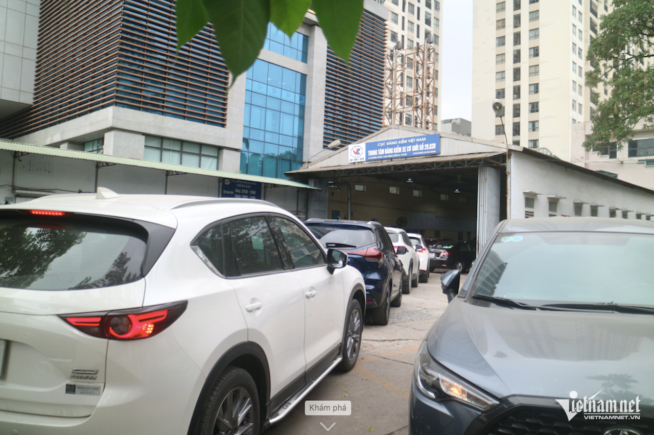 W-dăng kiểm un tac.png