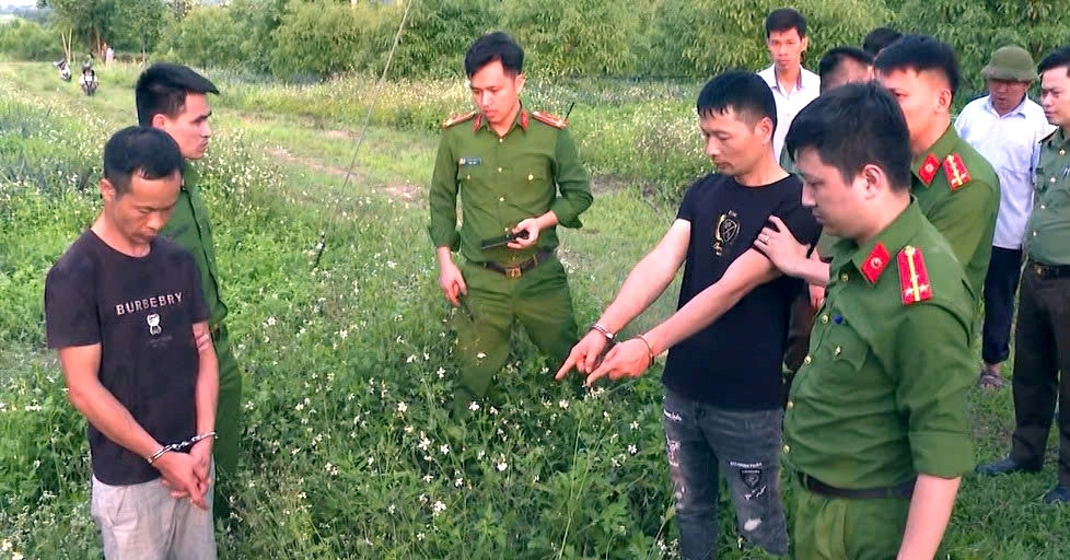 Bản tin sáng 8/5: Dựng lại hiện trường vụ 2 người Trung Quốc xâm hại mộ vua