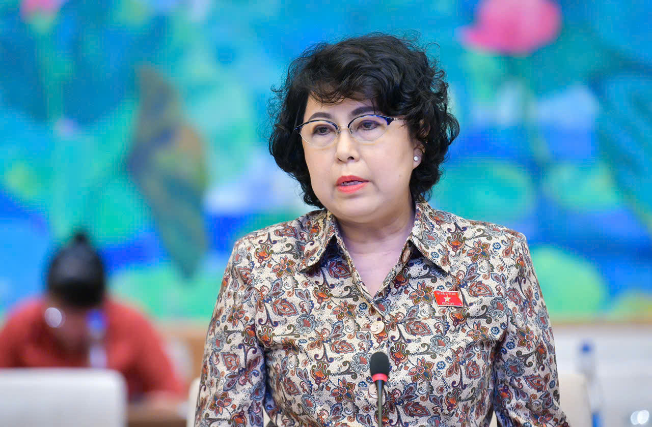 Ba To Thi Bich Chau 2.jpg