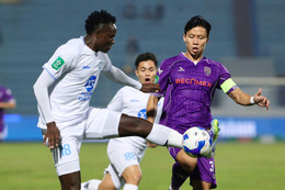 Bình Dương soán ngôi HAGL và chuyện nghịch lý đáng buồn