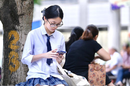 Đề thi thử lớp 10 môn Tiếng Anh năm 2025 của Trường THCS Nguyễn Du, Hà Nội