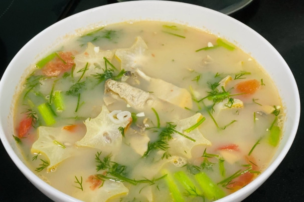 Đi khắp muôn phương vẫn chỉ nhớ vị canh chua mẹ nấu
