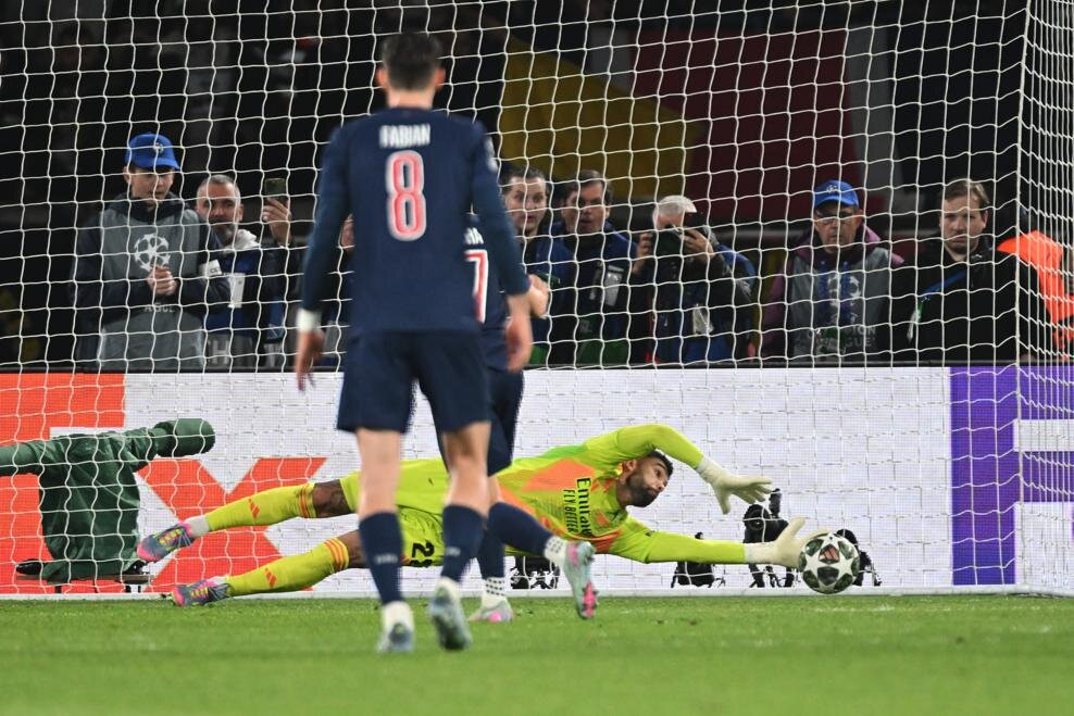 editorial_uefa_com paris_saint germain_v_arsenal_fc_ _uefa_champions_league_2024_25_semi_final_second_leg (2).jpg