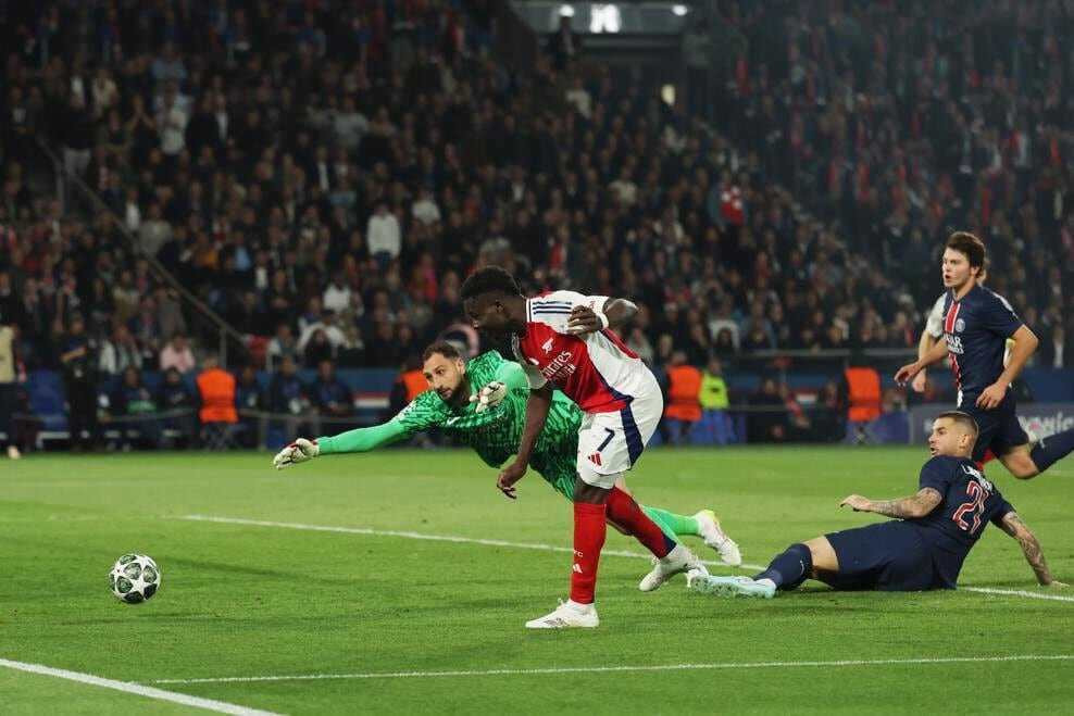 editorial_uefa_com paris_saint germain_v_arsenal_fc_ _uefa_champions_league_2024_25_semi_final_second_leg (6).jpg