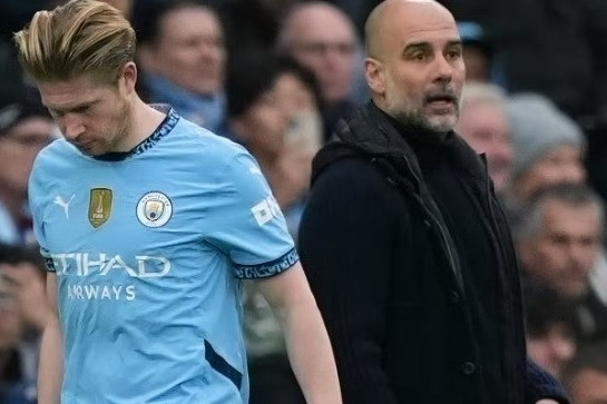 Liverpool gây sốc gửi lời đề nghị cho De Bruyne, 'đấu' Man City