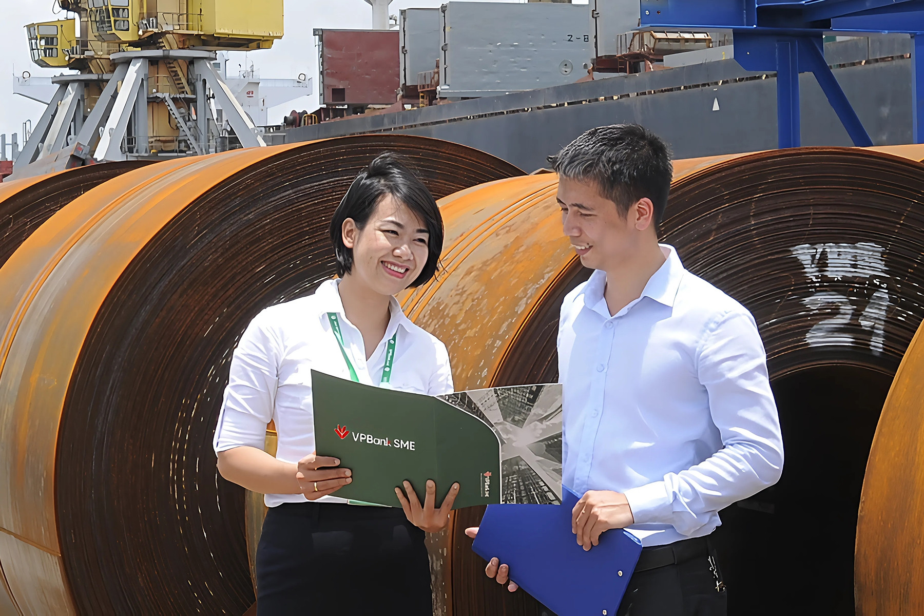 Ngân hàng lên kịch bản ứng phó với chính sách thuế quan mới của Mỹ