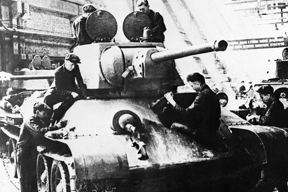 T 34 3.jpg