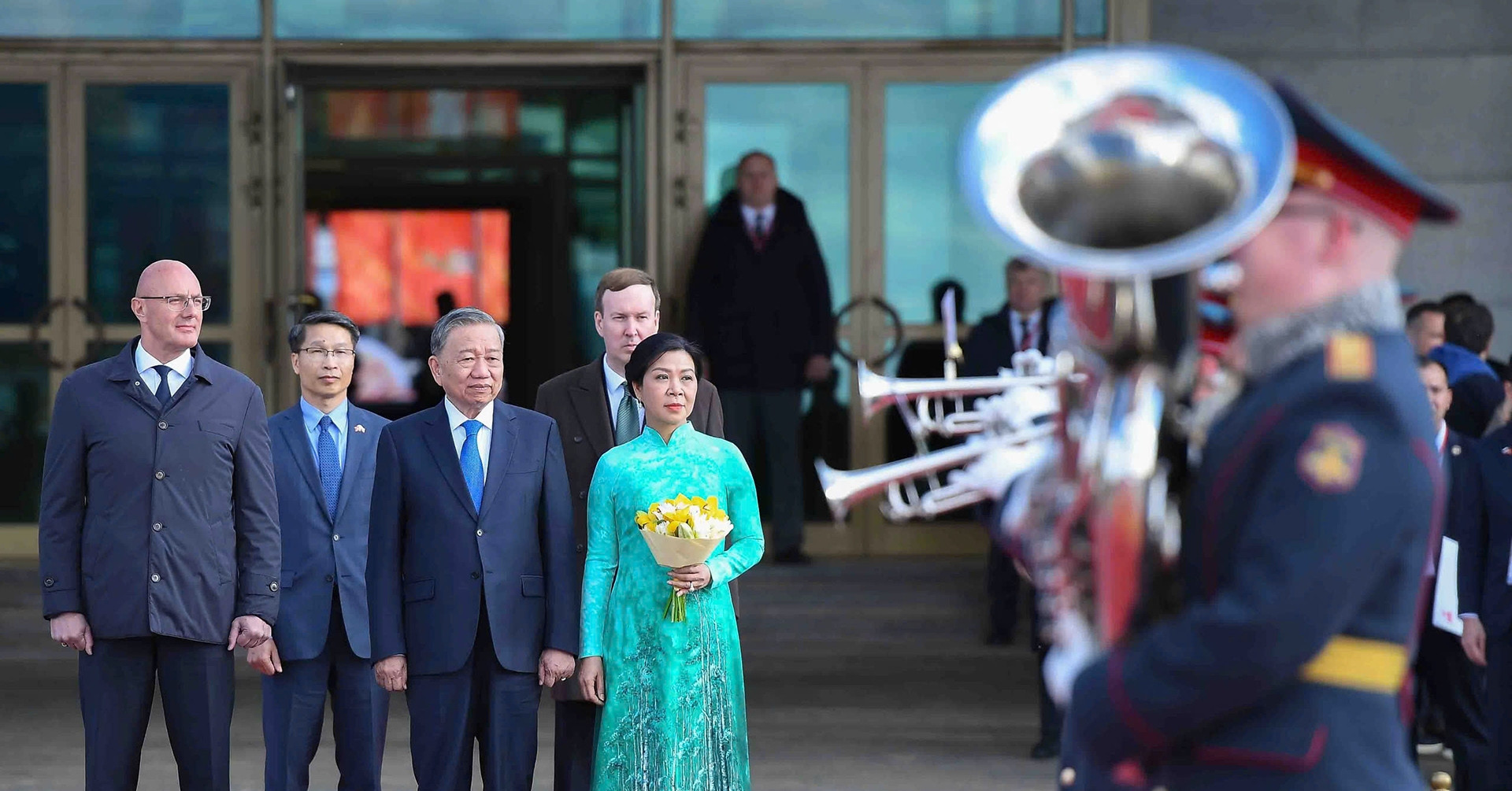 Tổng Bí thư Tô Lâm bắt đầu thăm Nga theo lời mời của Tổng thống Putin