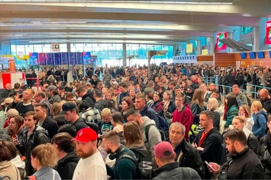 Ukraine không kích khiến hơn 60.000 hành khách mắc kẹt tại các sân bay Nga