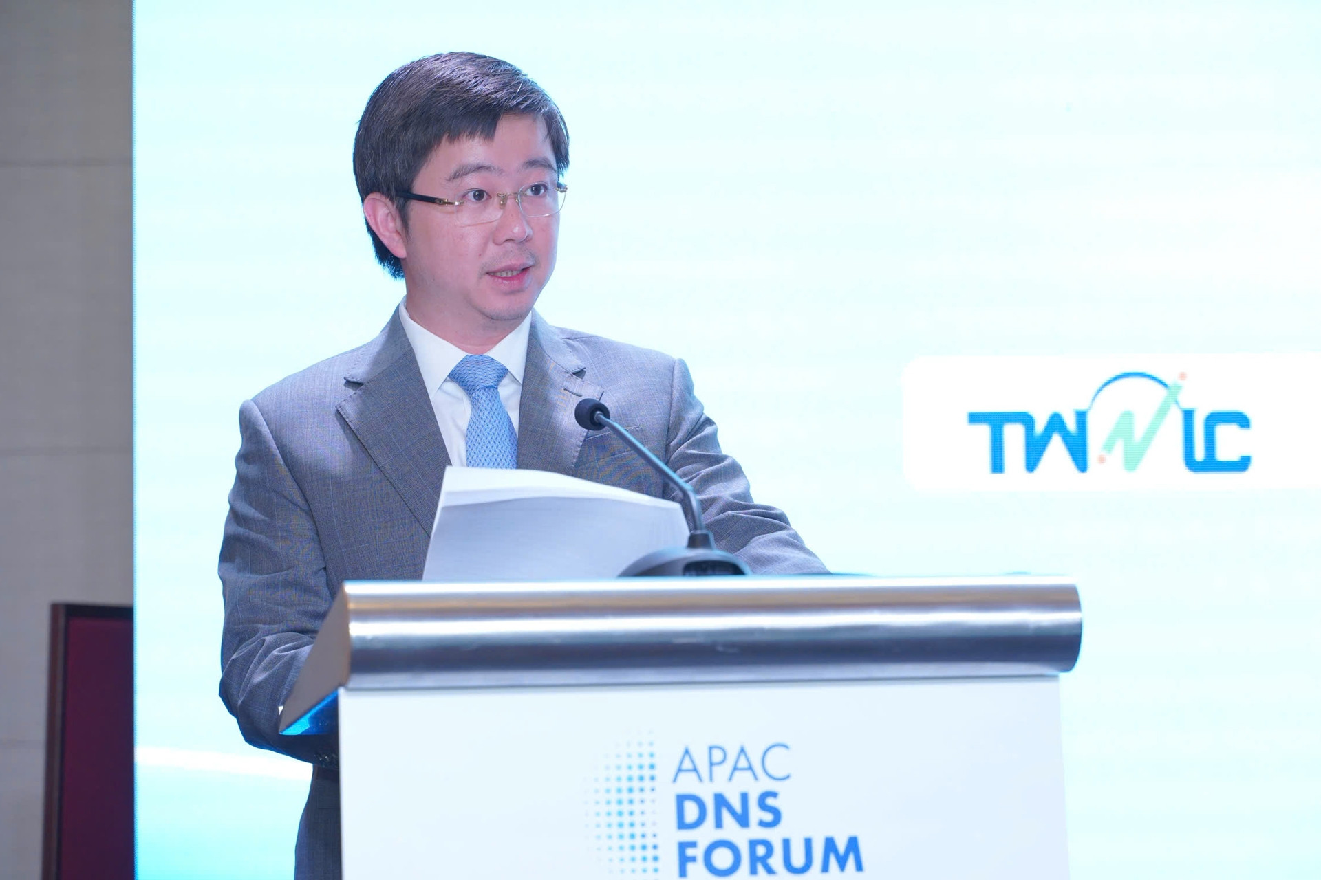 Việt Nam cam kết đồng hành phát triển Internet mở, an toàn và bao trùm
