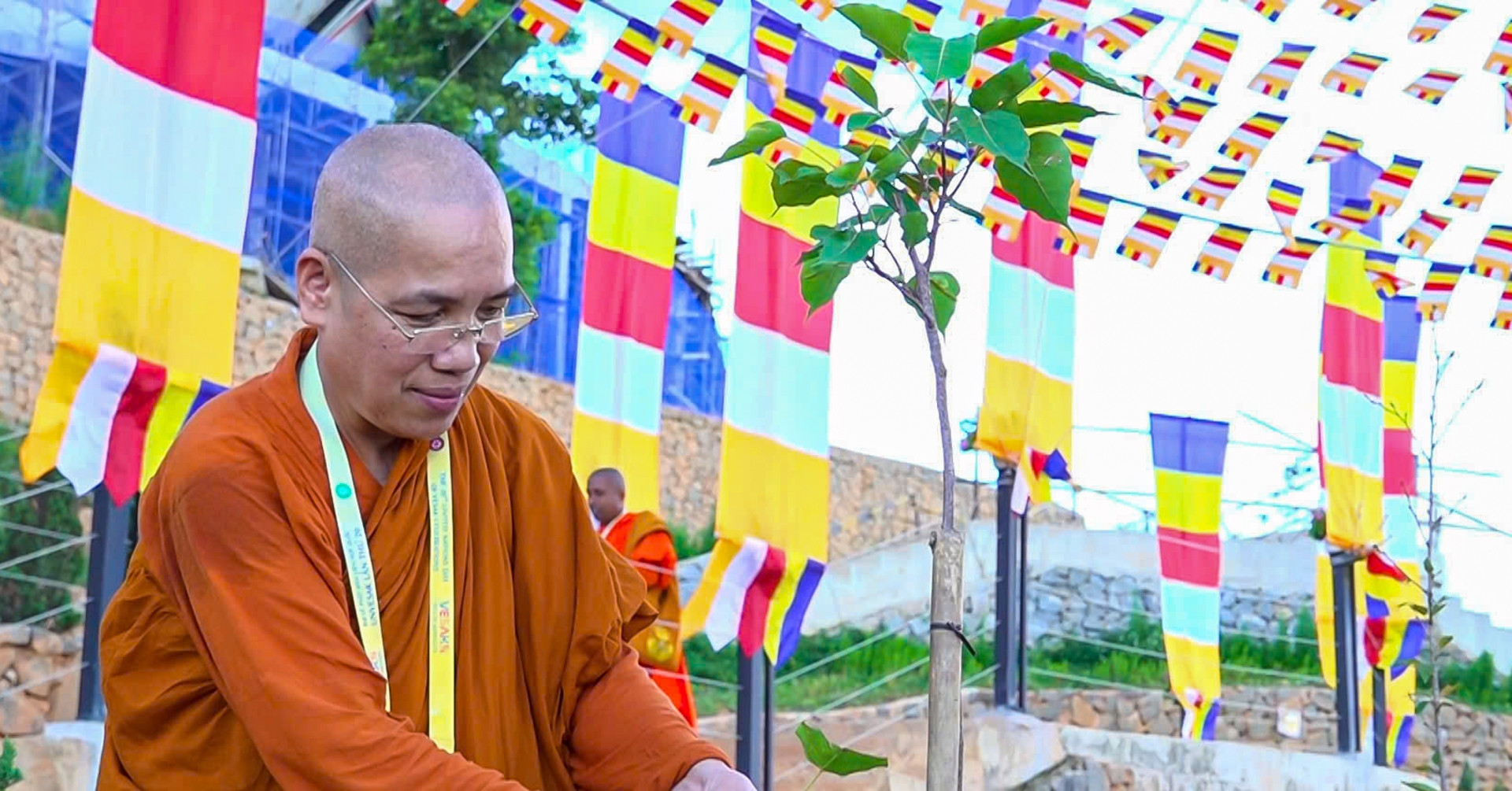 108 cây bồ đề thỉnh từ Ấn Độ được trồng trên núi Bà Đen trong Đại lễ Vesak 2025