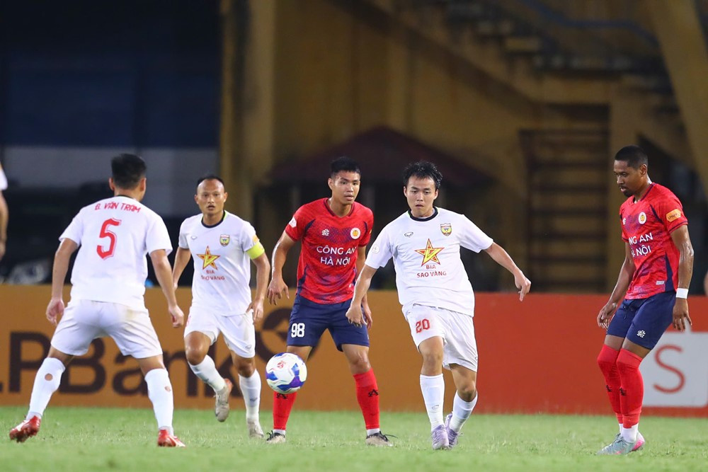 cahn vs ha tinh 1.jpg