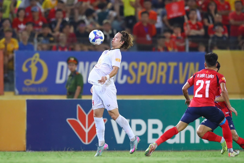 cahn vs ha tinh 1.jpg
