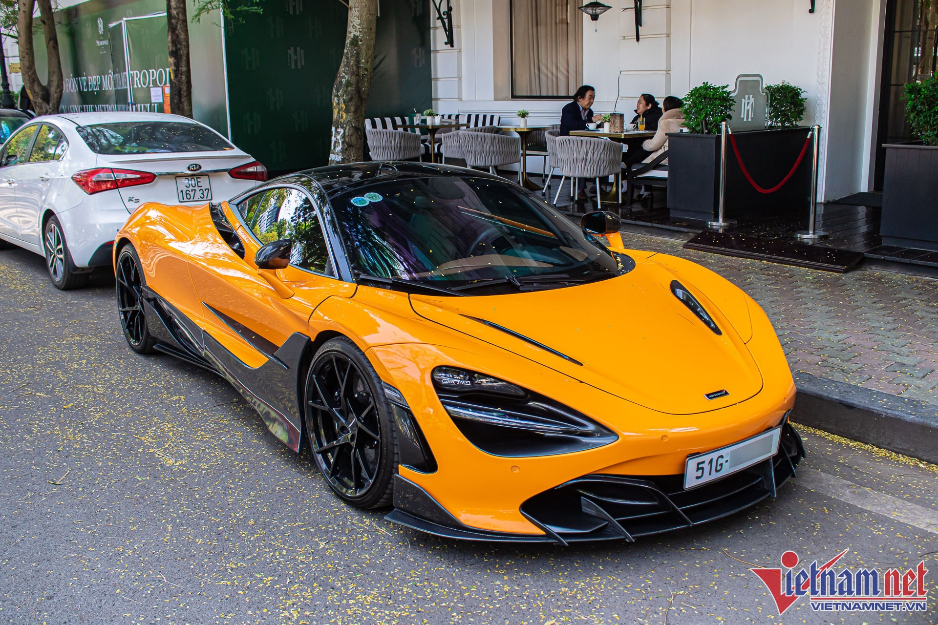 Đi hơn 10.000 km, chủ siêu xe McLaren 720S lỗ hơn 12 tỷ dù tốn hơn 1 tỷ độ xe