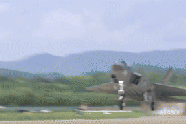 Hàn Quốc 'hốt bạc' nhờ chiến lược bán vũ khí khác biệt