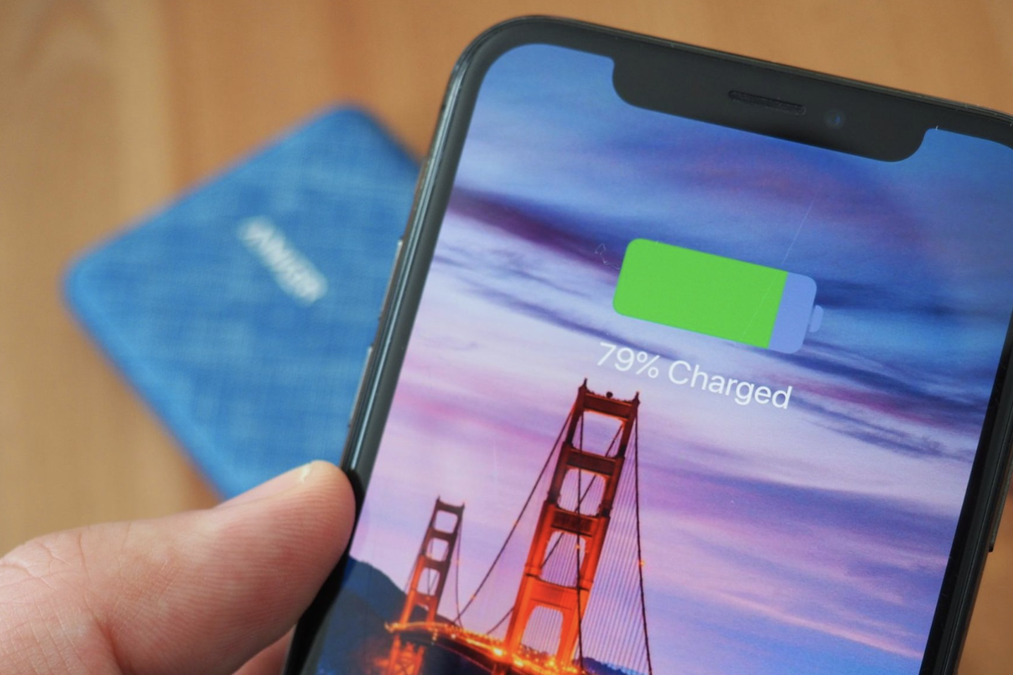 iPhone sạc đến 80% là dừng: Apple nói gì?