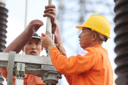 Giá điện sinh hoạt bậc cao nhất tăng lên 3.460 đồng/kWh