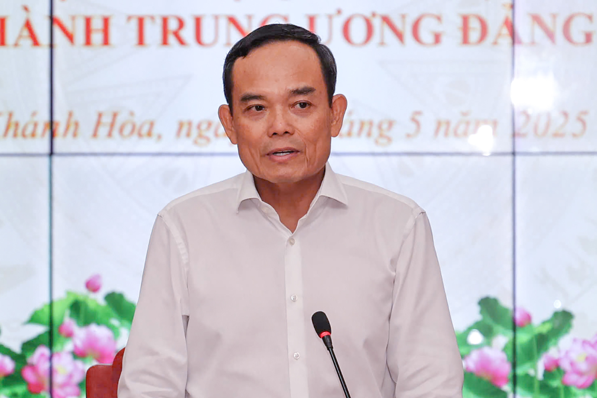 Ong Tran Luu Quang 1.jpg