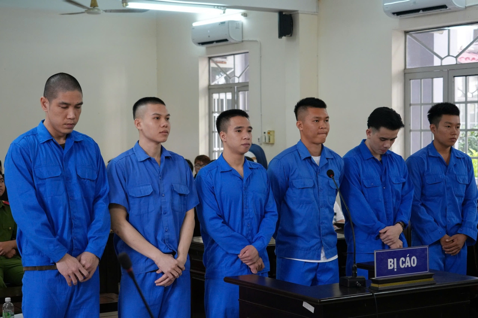 Sáu cầu thủ CLB Bà Rịa - Vũng Tàu lĩnh tổng 38 năm tù do bán độ