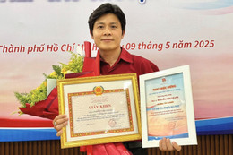 Tin vui cho nhạc sĩ Nguyễn Văn Chung 'Viết tiếp câu chuyện hòa bình'