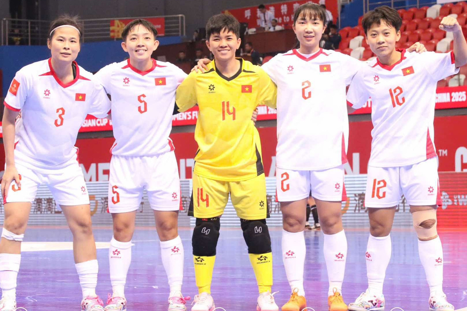 Vào tứ kết châu Á, HLV tuyển futsal nữ Việt Nam nói gì?
