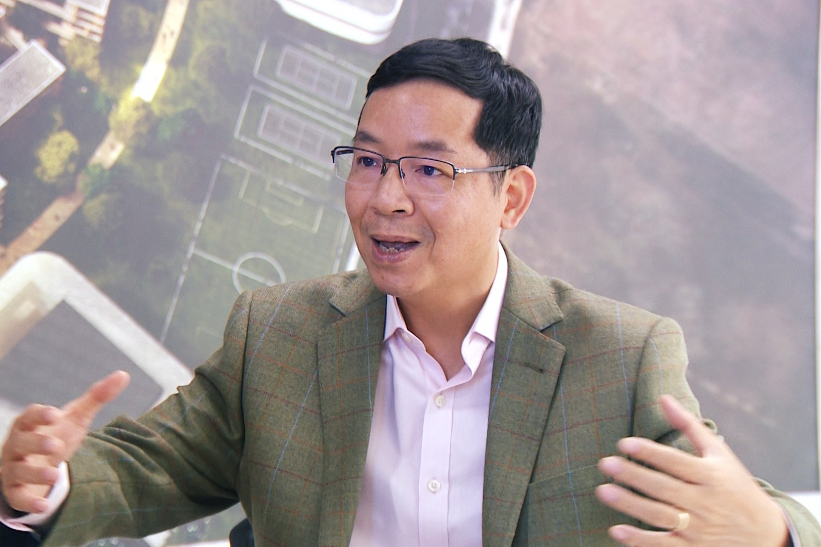 Việt Nam sẽ ngược lên Đông Bắc hay xuôi xuống Đông Nam?