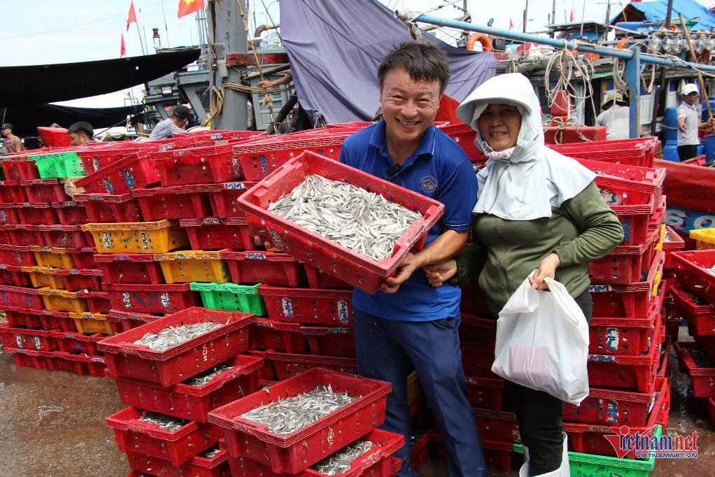 W-anh bai le gia.jpg