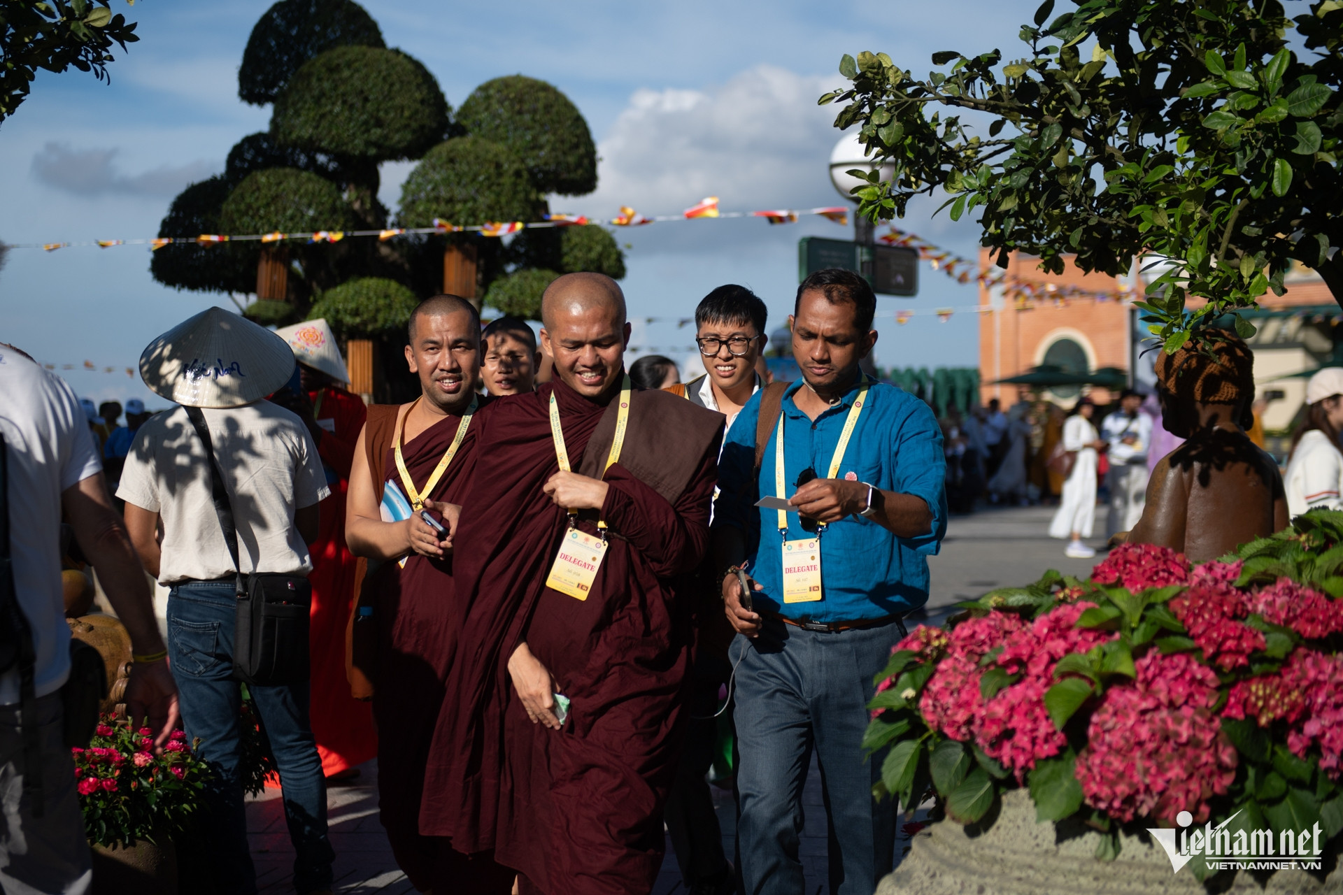 W-Vesak nguyễn huế 16.jpg