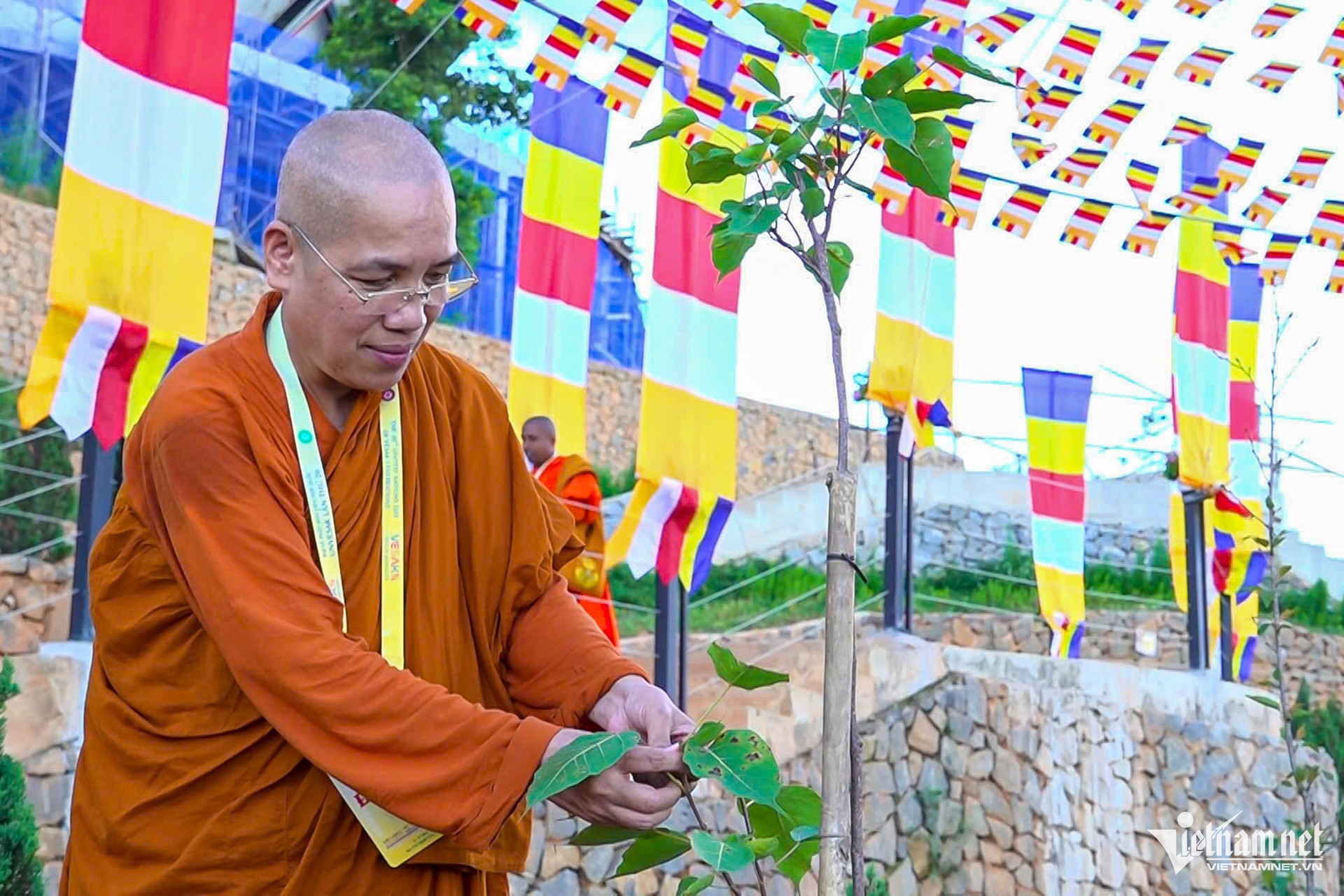 W-Vesak nguyễn huế 21.jpg