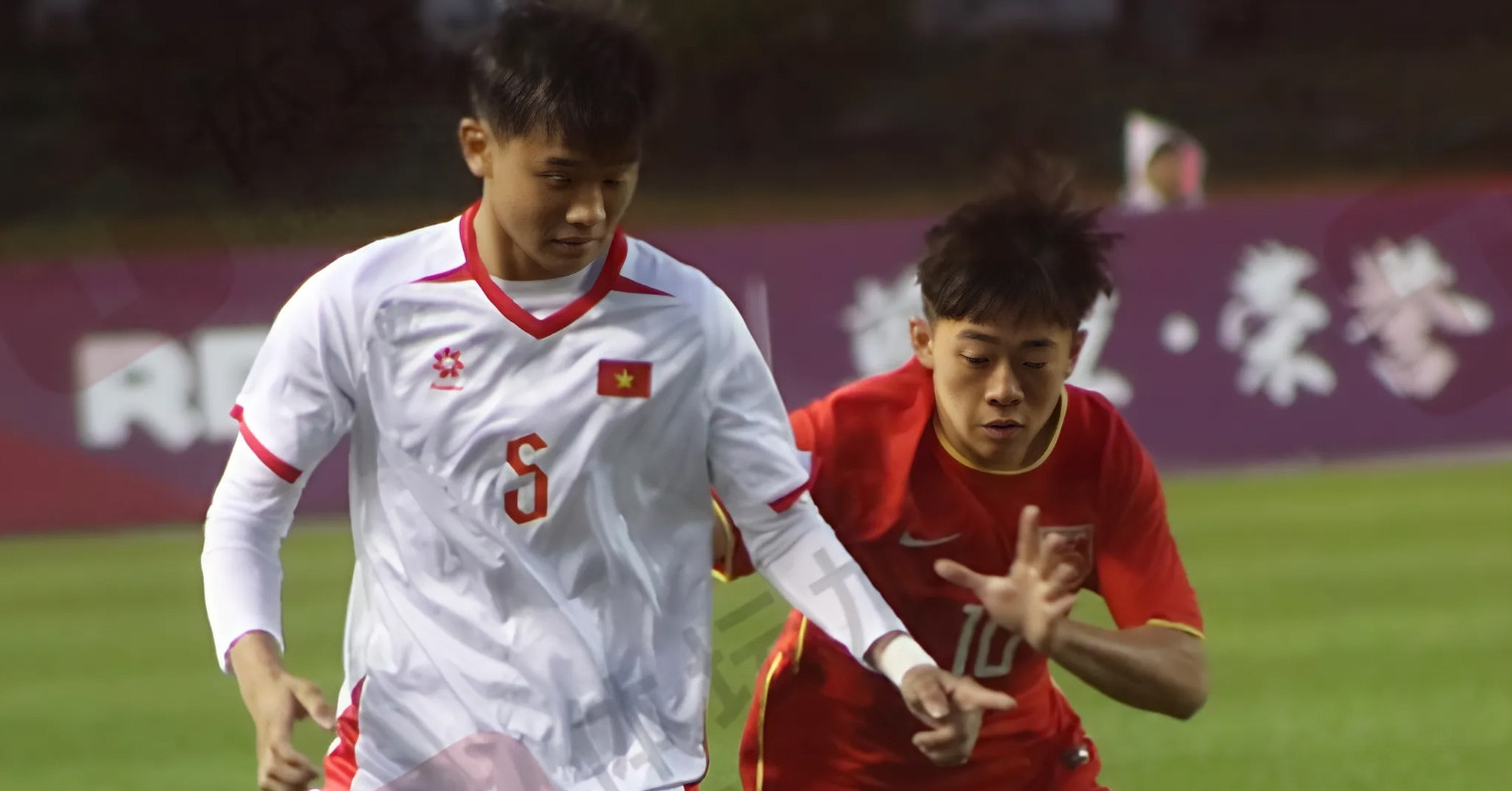 U16 Việt Nam thắng ngược Saudi Arabia nhờ tuyệt...